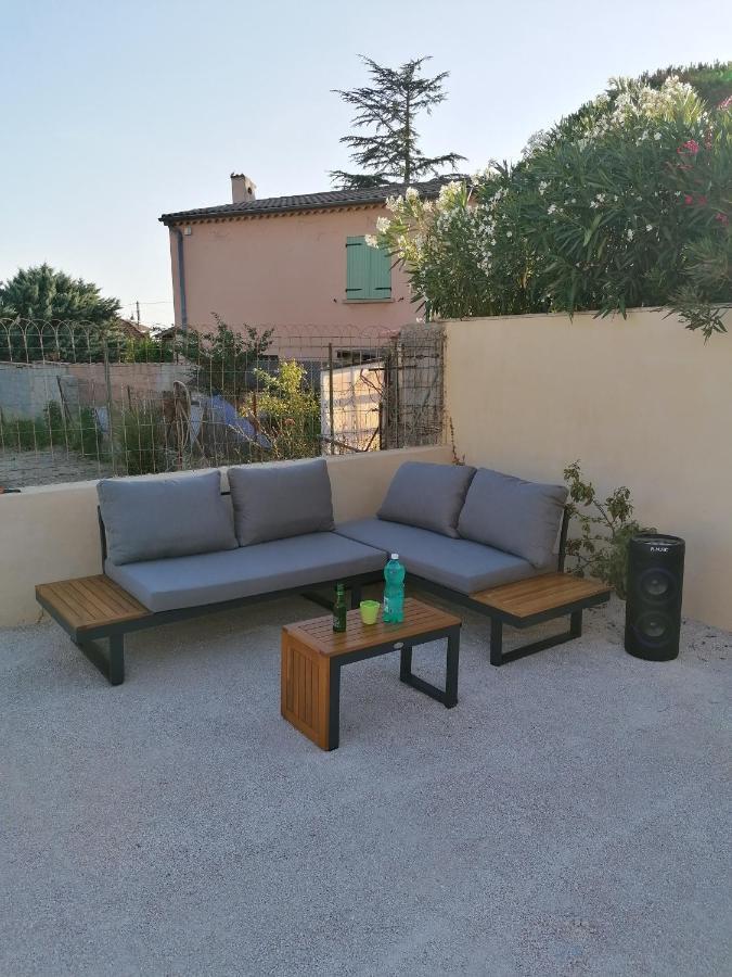 Villa Kps Pujaut Extérieur photo